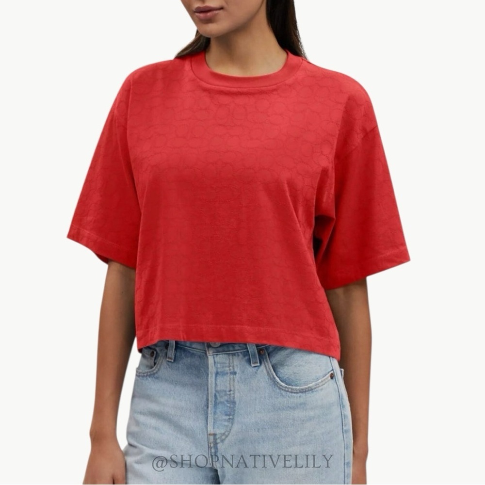 Coach Cropped Boxy Signature Logo Tee Size XS Red Crew Neck Streetwear Casual